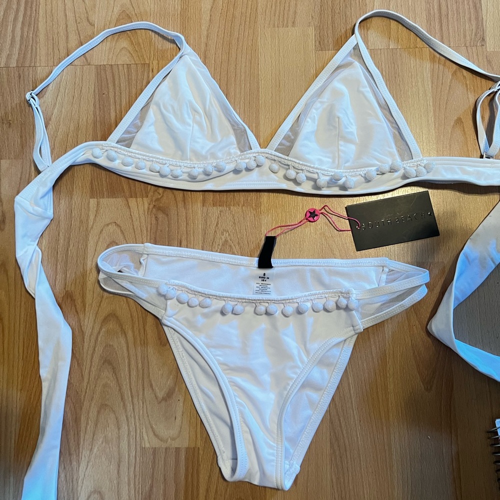 Southbeach White PomPom Bikini Set